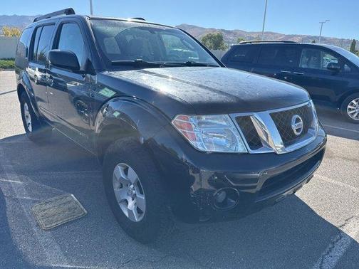 2011 Nissan Pathfinder S