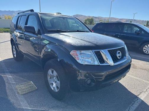 2011 Nissan Pathfinder S