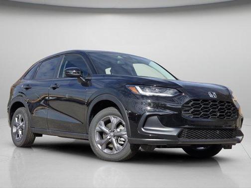 Crystal Black Pearl 2027 Honda HR-V LX