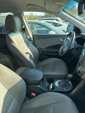 2018 Hyundai SANTA FE SE