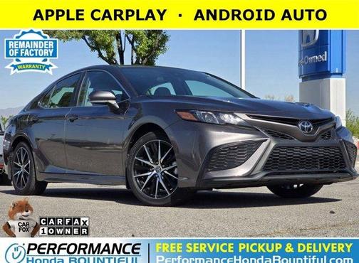 2022 Toyota Camry SE