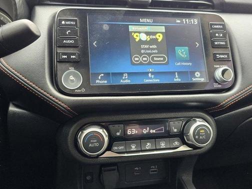 2024 Nissan Versa 1.6 SR