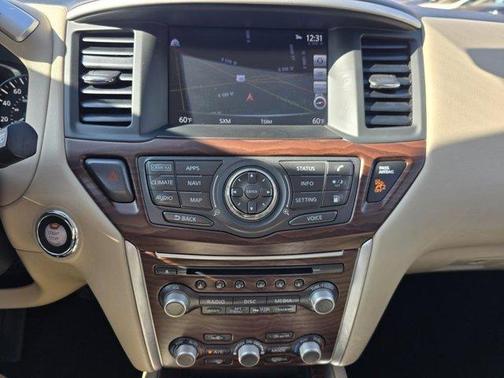 2018 Nissan Pathfinder Platinum