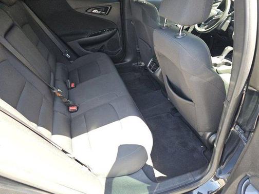 Mosaic Black Metallic 2016 Chevrolet Malibu 1LT