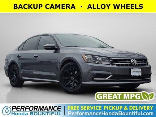 2018 Volkswagen Passat 2.0T S
