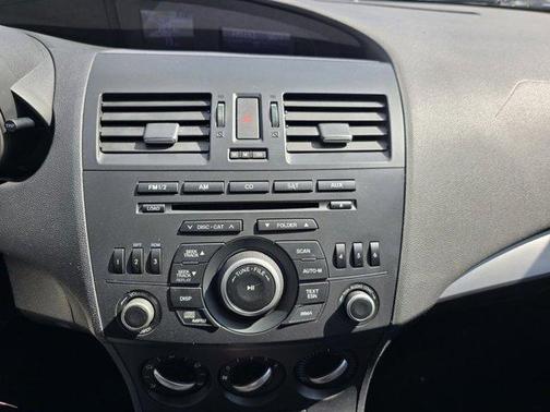 2012 Mazda Mazda3 s Touring