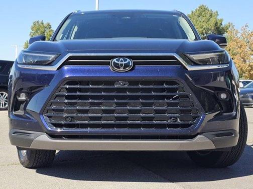2025 Toyota Grand Highlander LIMITED