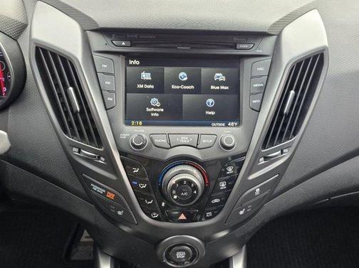 2016 Hyundai Veloster Turbo