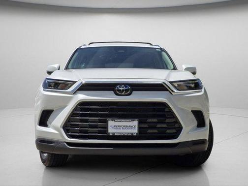 Wind Chill Pearl 2024 Toyota Grand Highlander XLE