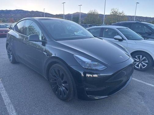 2023 Tesla Model Y Performance