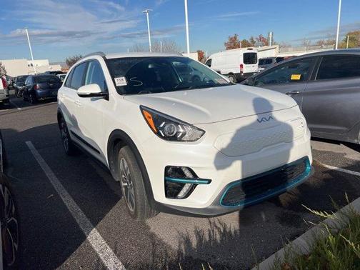 2022 Kia Niro EV EX