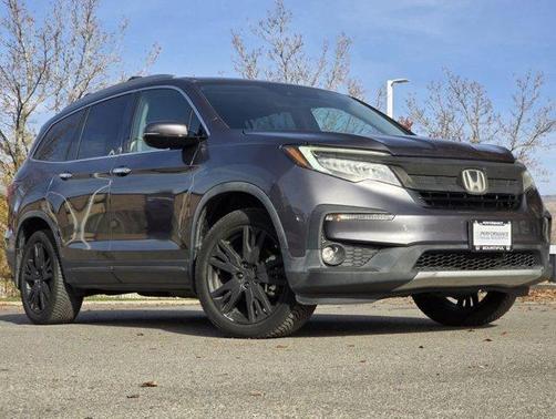 2019 Honda Pilot Touring 8-Passenger