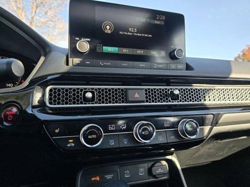 2025 Honda Civic Hybrid 