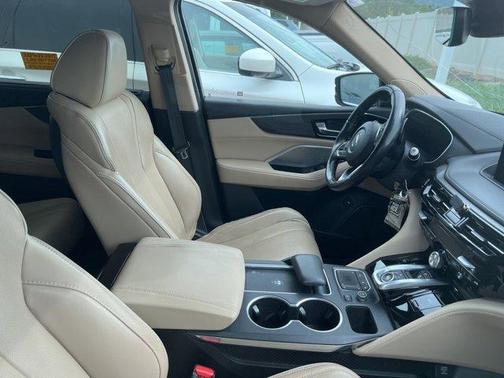 2022 Acura MDX Advance