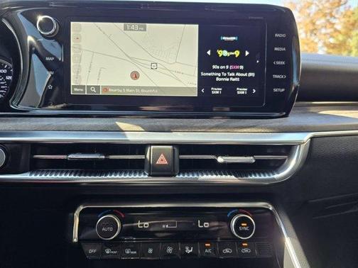 2023 Kia K5 EX
