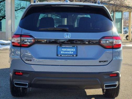 2025 Honda Pilot Sport