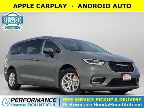 Ceramic Gray Clearcoat 2023 Chrysler Pacifica Touring-L