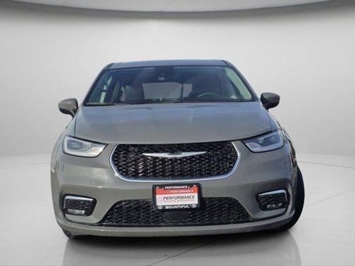 Ceramic Gray Clearcoat 2023 Chrysler Pacifica Touring-L