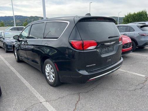 2018 Chrysler Pacifica Touring Plus