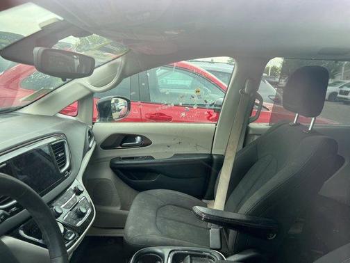 2018 Chrysler Pacifica Touring Plus