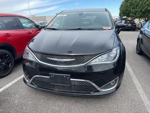 2018 Chrysler Pacifica Touring Plus