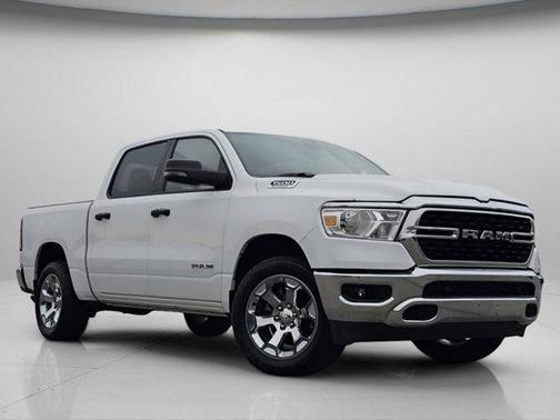Bright White Clearcoat 2023 RAM 1500 Big Horn