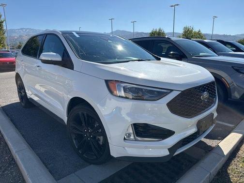 2021 Ford Edge ST