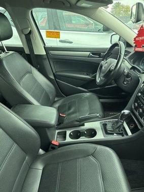 2014 Volkswagen Passat 1.8T Sport