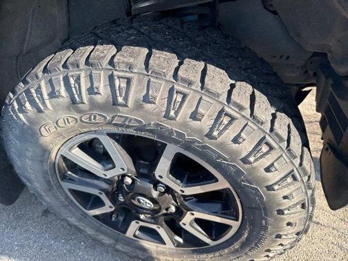 2018 Toyota Tundra SR5