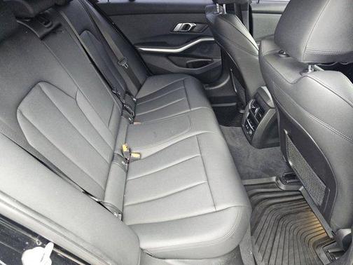 2020 BMW 330 i xDrive
