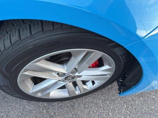 2019 Toyota Corolla Hatchback SE