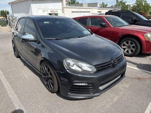 2013 Volkswagen Golf R 4-Door