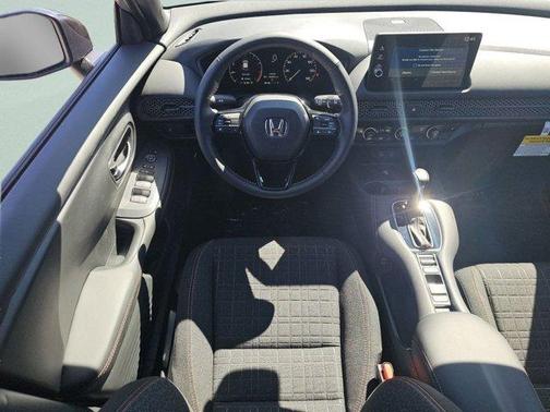 Urban Gray Pearl 2027 Honda HR-V Sport