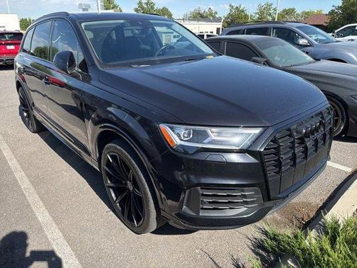 2021 Audi Q7 55 Premium Plus