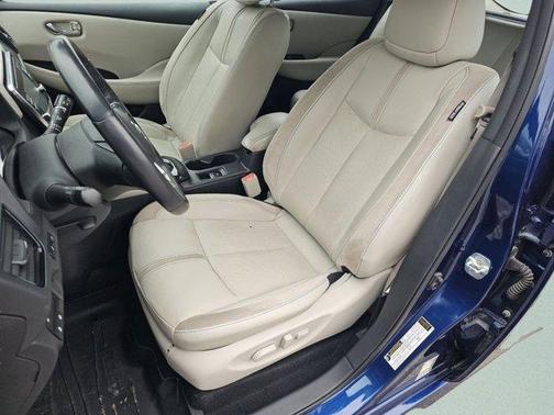 Gray 2018 Nissan Leaf SL