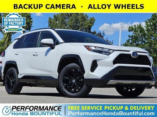 2023 Toyota RAV4 Hybrid SE