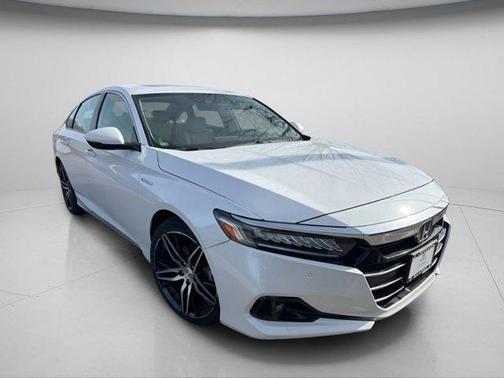 2022 Honda Accord Hybrid Touring
