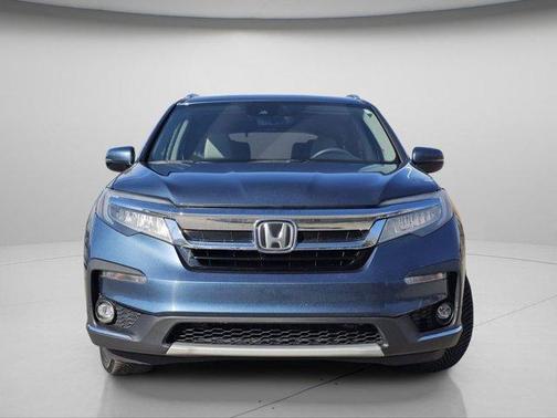 2022 Honda Pilot Touring 7-Passenger