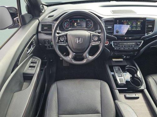 2022 Honda Pilot Black Edition