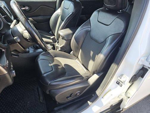 2021 Jeep Cherokee Latitude Plus