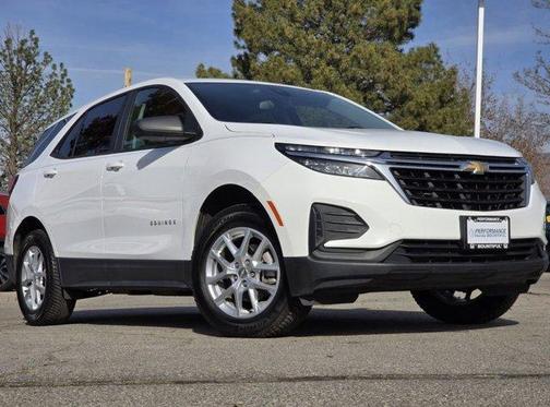 2023 Chevrolet Equinox LS