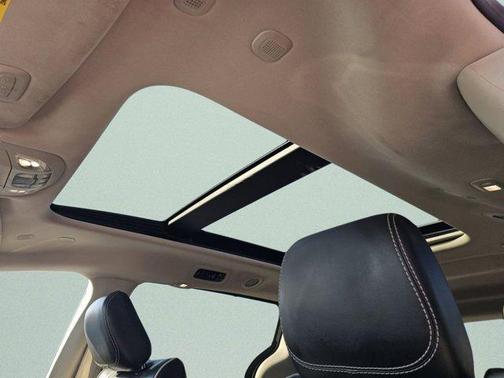 Silver Mist Clearcoat 2023 Chrysler Pacifica Limited