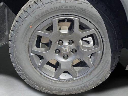 Crystal Black Pearl 2026 Honda Pilot TrailSport