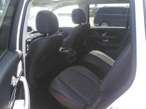 2023 Mercedes-Benz GLS 450 4MATIC