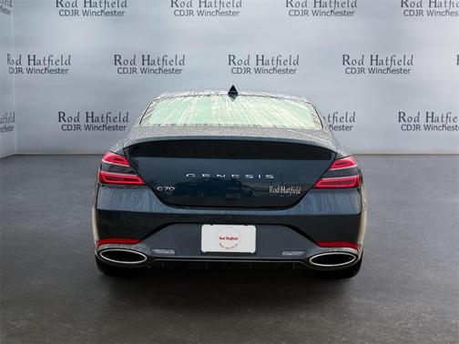 2025 Genesis G70 2.5T RWD