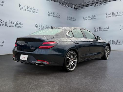 2025 Genesis G70 2.5T RWD