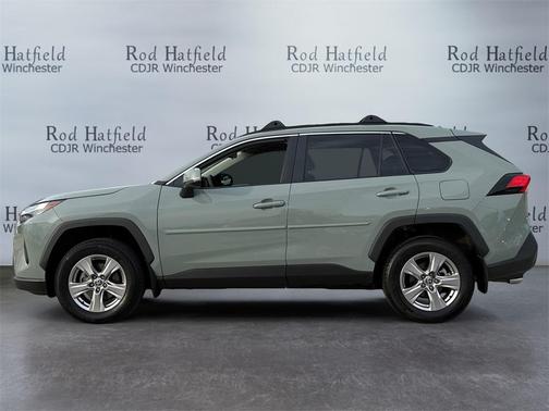 2022 Toyota RAV4 XLE