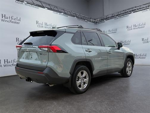 2022 Toyota RAV4 XLE