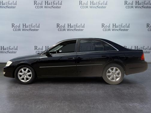 Black 2002 Toyota Avalon XL
