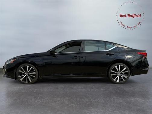 2022 Nissan Altima SR VC-Turbo FWD